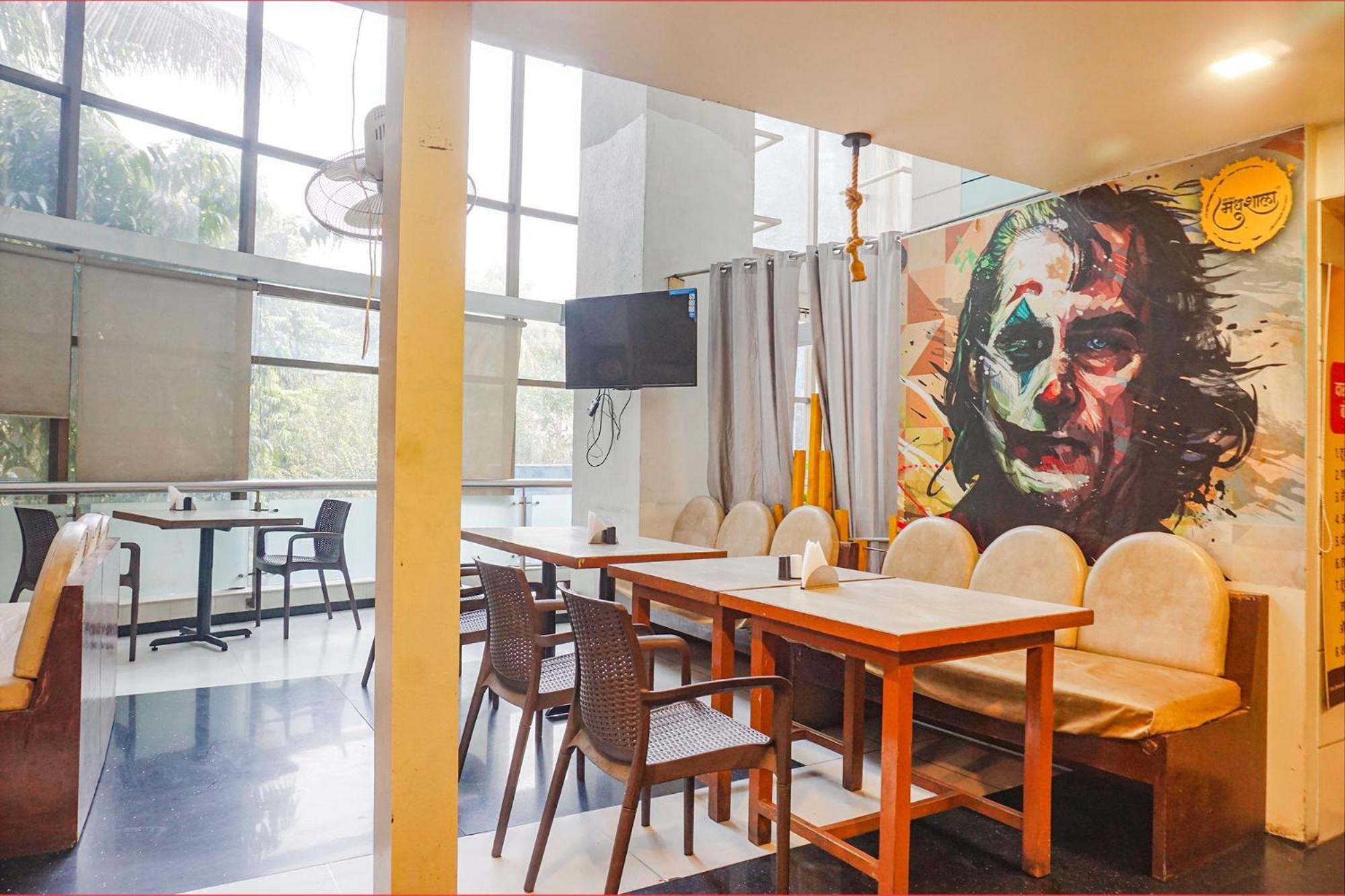 Fabhotel Prime Deccan 8 プネ エクステリア 写真
