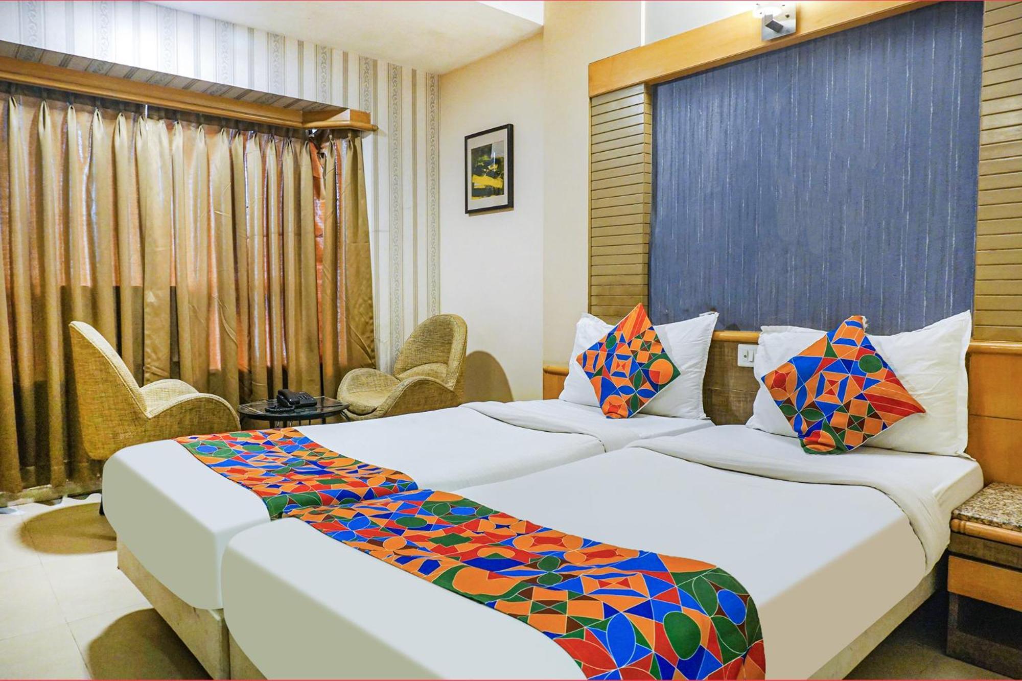Fabhotel Prime Deccan 8 プネ エクステリア 写真